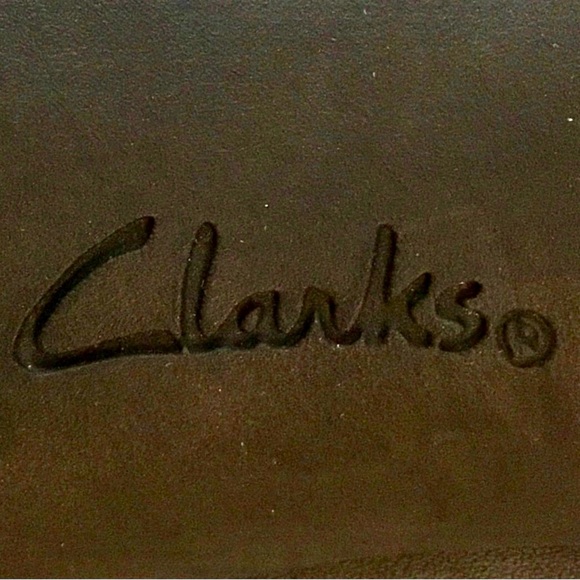 Clarks Black ‘Ambyr Joy’ Platform Pump - Picture 11 of 13